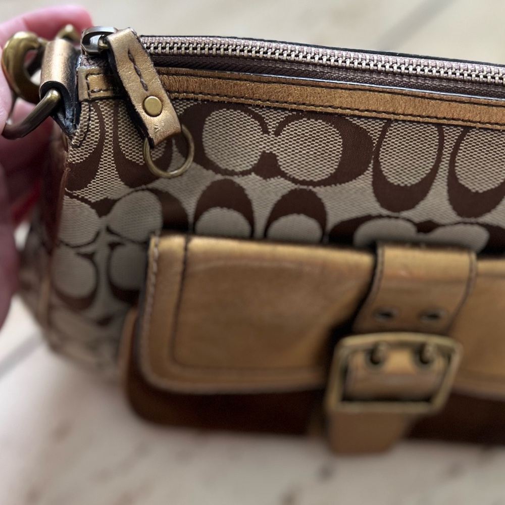 Vintage 2004 Fall Special Edition Coach Gold and Brown Shoulder Bag with Suede - Picture 6 of 12